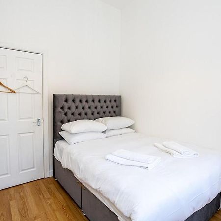 Central Liverpool L1 المظهر الخارجي الصورة